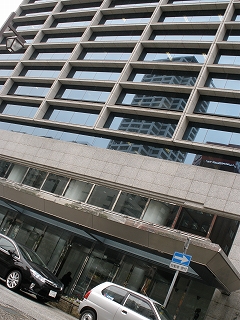 P2260897