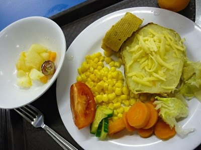 worldly_school_lunches_640_26