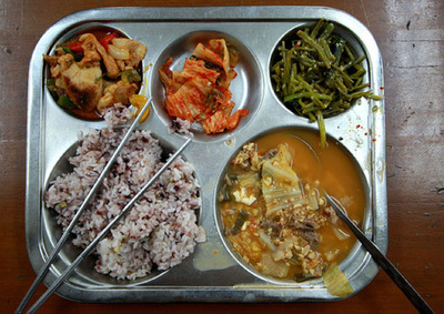 worldly_school_lunches_640_10