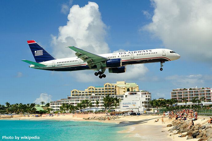 800px-Princess_juliana_international_airport_approach