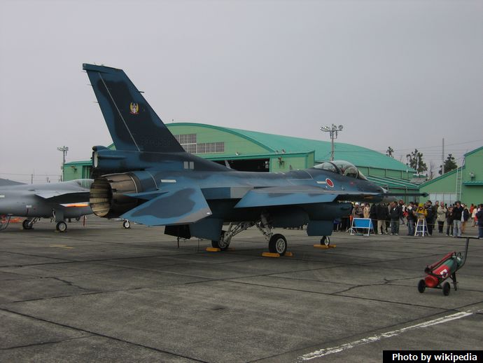 F-2_Japan_Self-Defense_Forces_Fighter_003