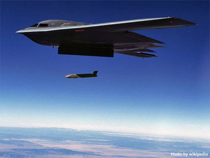 B-2_launch_jassm