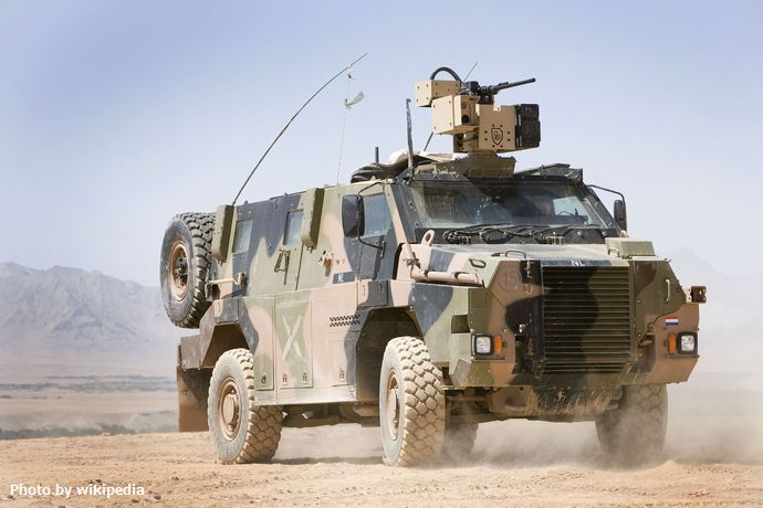 Dutch_Bushmaster_with_remote_turret_2008