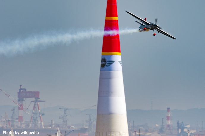 Yoshihide_Muroya_1_2015_Red_Bull_Air_Race_Chiba
