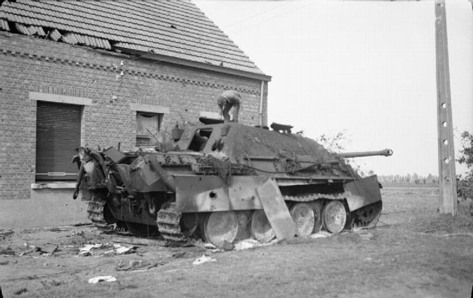 The_British_Army_in_North-west_Europe_1944-45_BU868