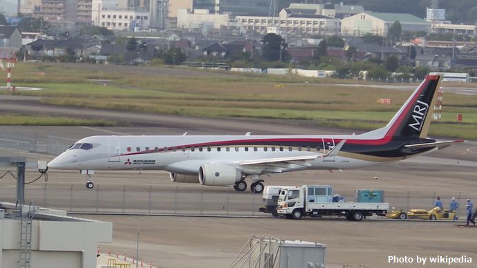 三菱MRJ_左