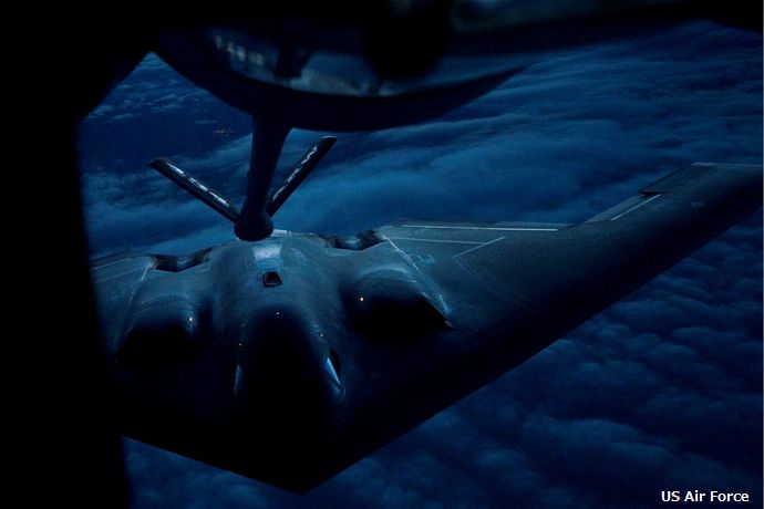 B-2-nighttime-refuleing-1200X800