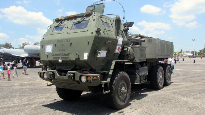 HIMARS_(Balikatan_2016)