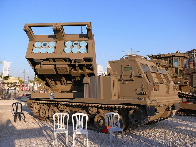 1280px-MLRS-IDF002