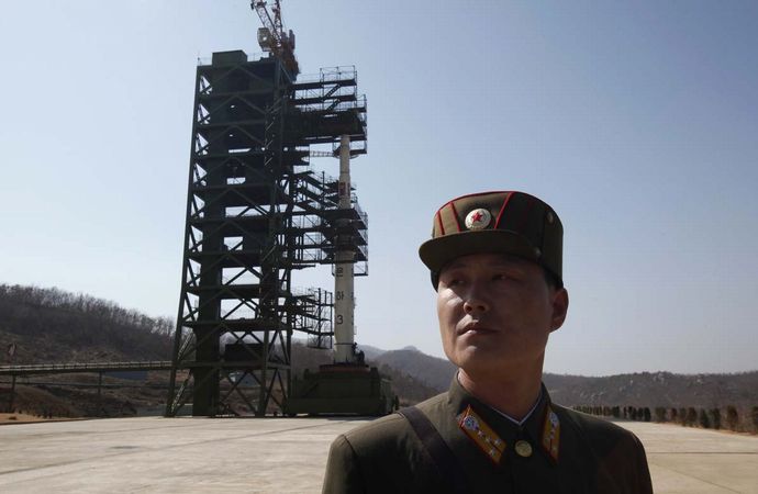REU-KOREA-NORTH_ROCKET