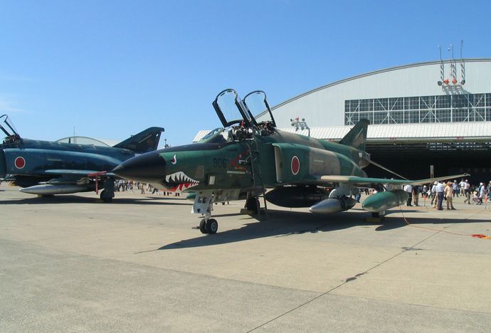 JSDF_F-4_Phantom_II