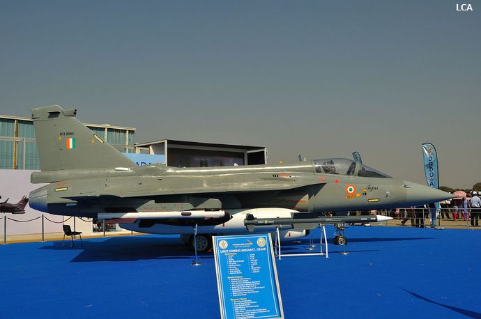Tejas_LCA_2015