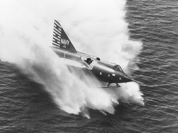 1280px-F2Y_Sea_Dart_2