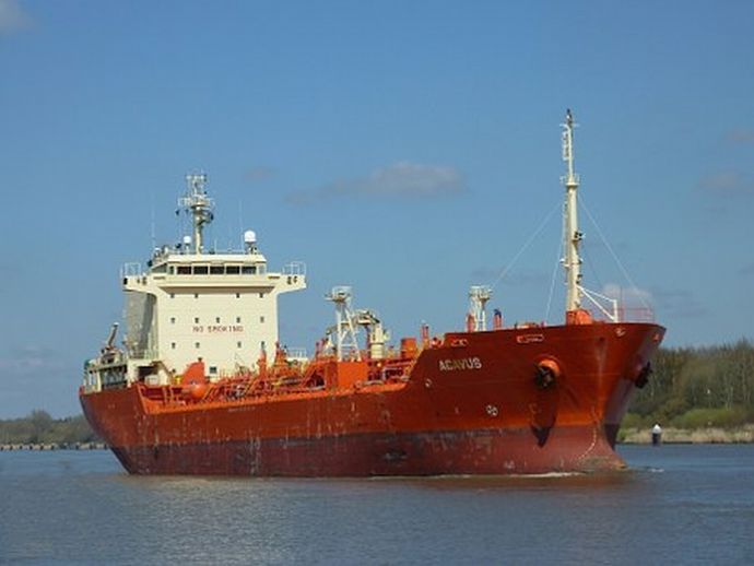 ship-467389__340