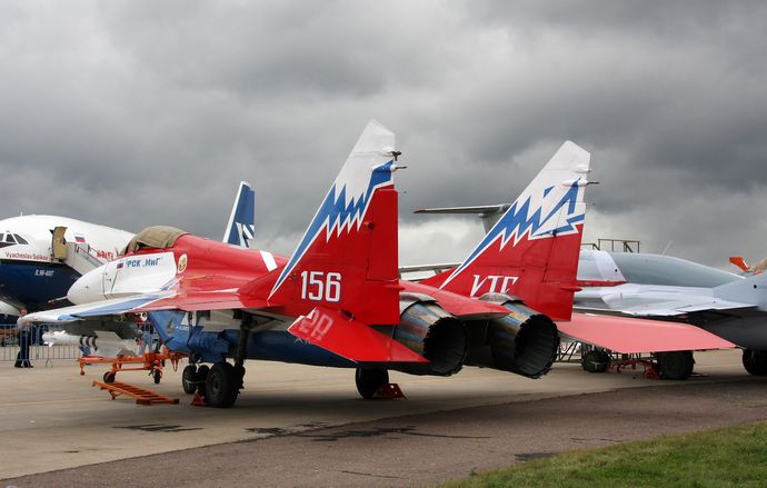MiG-29OVT_MAKS-2009_(3)