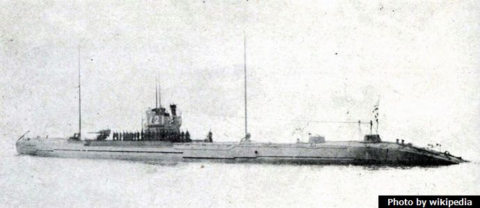 Japanese_submarine_I-21
