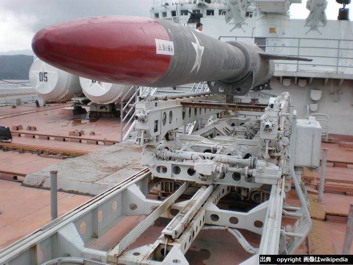 Minsk_bow_SS-N-12_Sandbox_missile_truck_2