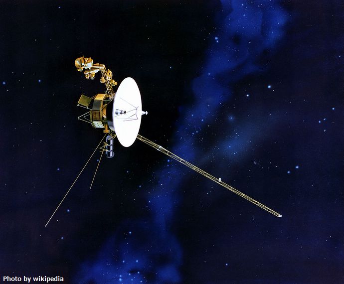 Voyager_spacecraft