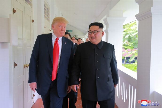 2018-06-13T004522Z_1_LYNXMPEE5C01I_RTROPTP_3_NORTHKOREA-USA