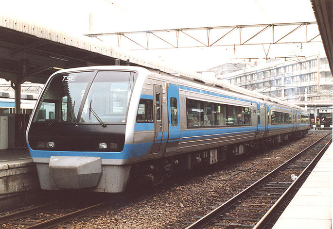 TSE_2001