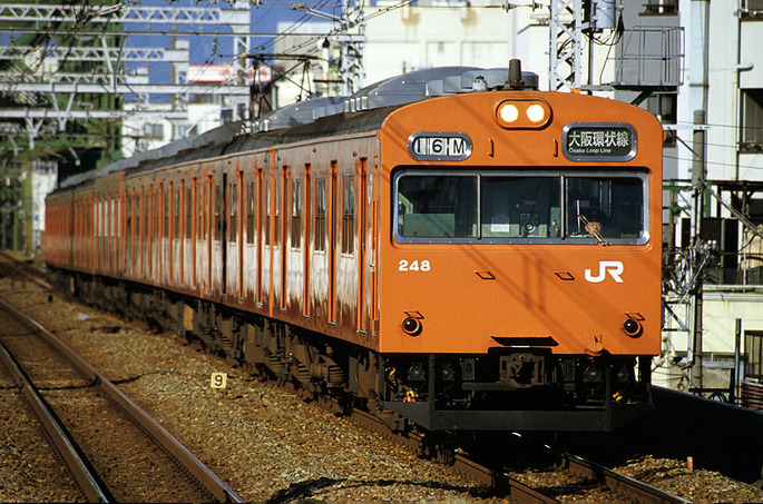 JR_West_Osaka_loop_line_103-248