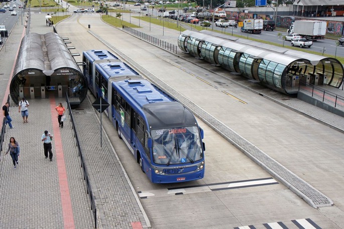 Linha_Verde_Curitiba_BRT_02_2013_Est_Marechal_Floriano_5978