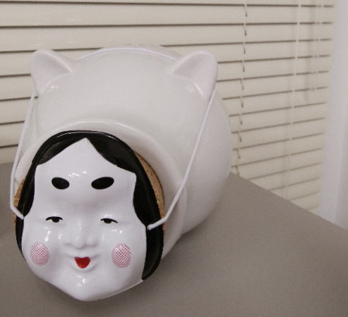 おかめブタ