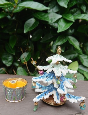 クリスマスツリーピルケース-1