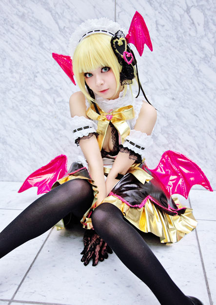 コスプレイヤーKARA