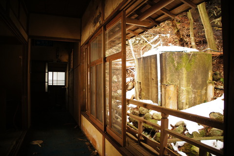 鶯花荘308