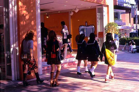 2000-11-05-002.jpg