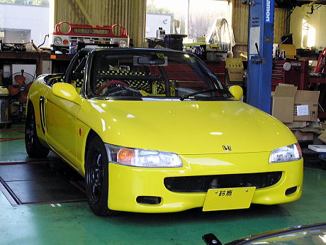 ビート 6Pロールケージ装着です : 浜松でネジをまわす社長の日記