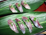 札幌出前鮨・鯵の握りです。