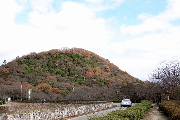 甲山