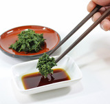 玉露の葉をお刺身のように、醤油やポン酢につけて食べてみてください