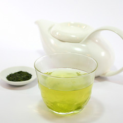 新茶の美味しい淹れ方は“やや多め”がポイントです