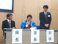 記録係のポパイです。