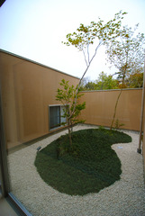 Y邸2