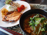 朝食