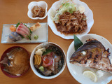 夕食