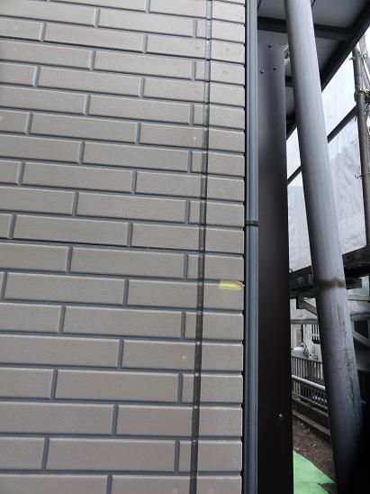八木アパートコーキング 完成