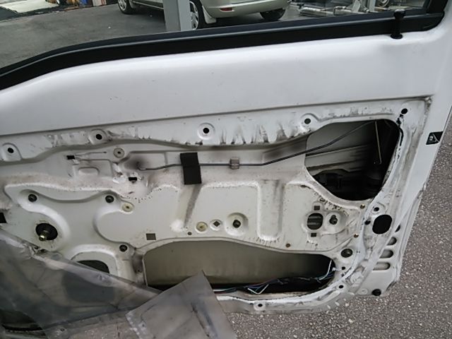 DE51V エブリィ 運転席助手席ドアパネル