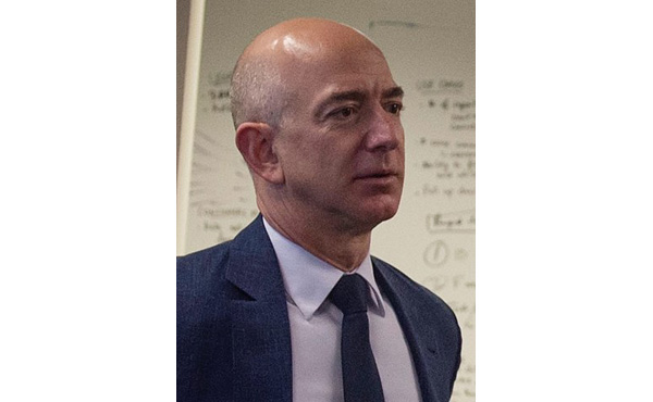 【米長者番付】アマゾン創業者、ジェフ・ベゾス氏 資産18兆円 ビル・ゲイツ氏引き離す