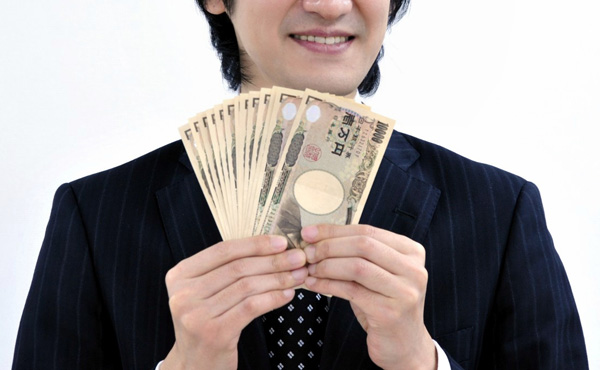 15万臨時収入できたからなんか捗るもの教えろ