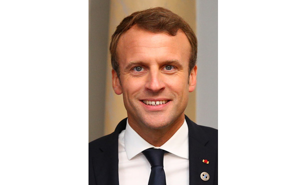 フランス、住民税をなくす大規模減税 法人税も削減 公務員も削減 マクロン大統領、支持率回復ねらう
