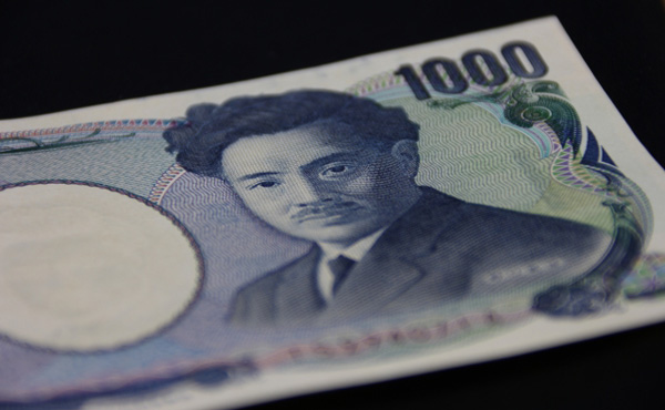 俺「これ(千円)で自販機でジュース買ってきて、君のぶんも買っていいから」 その結果…