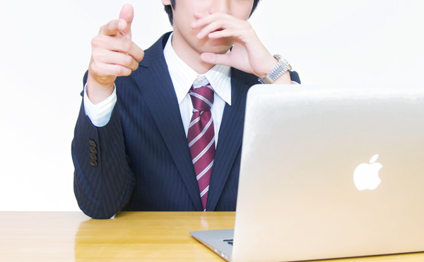 給料←なかなか上がらない 株式←毎年増配
