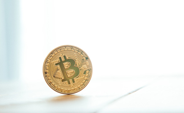 大学の教授に仮想通貨がゲームだと言われたんだけど… 1
