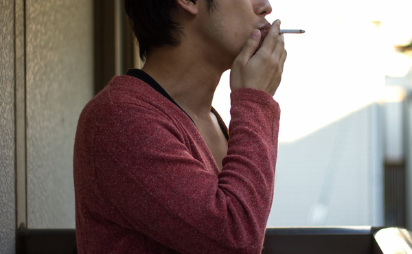 おい、タバコと酒やめたらすげー節約になるんじゃね?