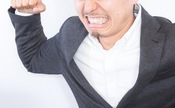 年下の上司にブチギレてしまった結果…